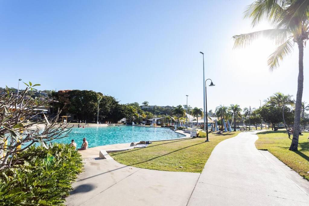 Ocean View 33A Studio Pool Ocean View Wifi شاطئ إيرلي المظهر الخارجي الصورة